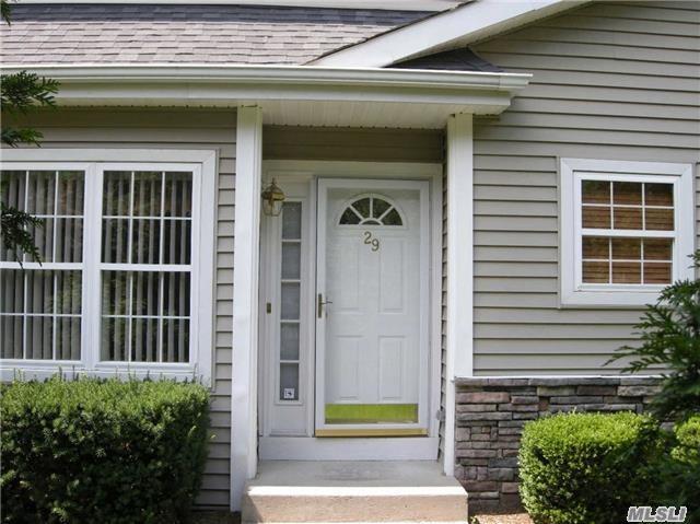 Building Photo - 29 Chelsea Dr