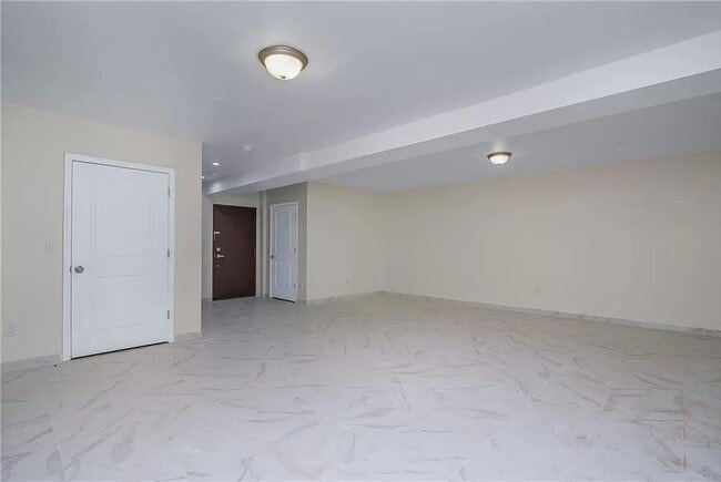 Foto del edificio - 2881 Nostrand Ave