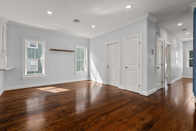 Foto del edificio - 74 Brookley Rd