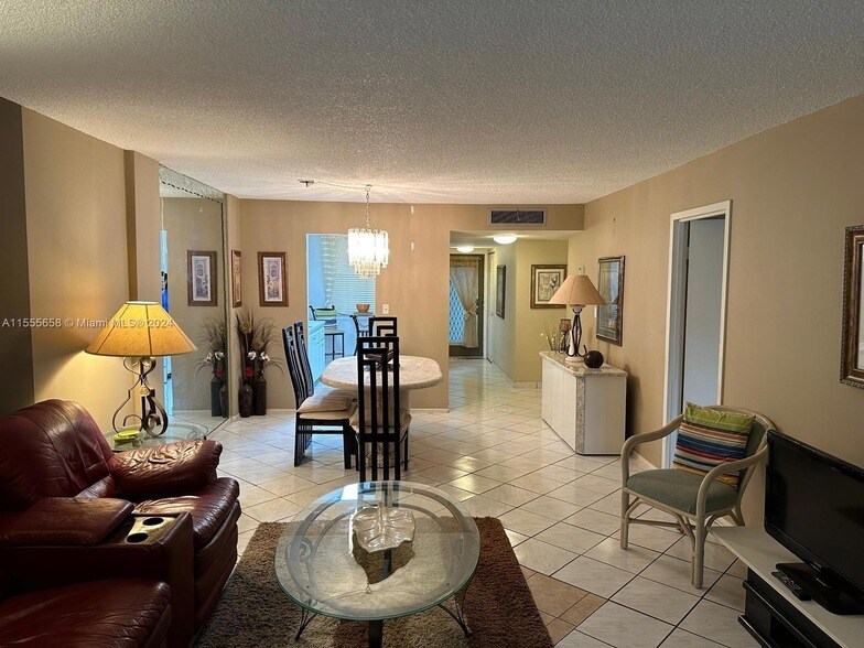 Primary Photo - 2998 NW 48th Terrace Unit 333
