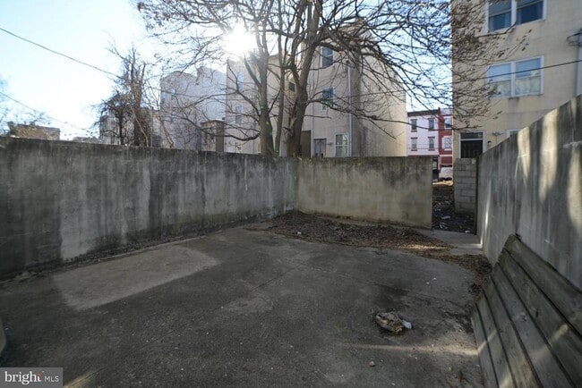 Foto del edificio - 1834 N 16th St