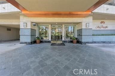 Building Photo - 850 E Ocean Blvd