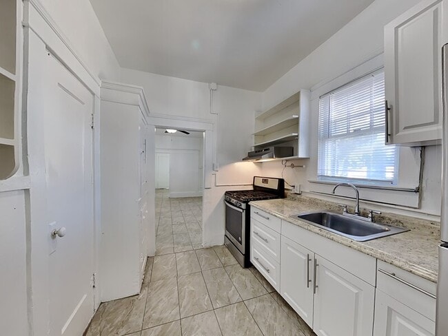 Foto del edificio - 115 S Grandview Ave