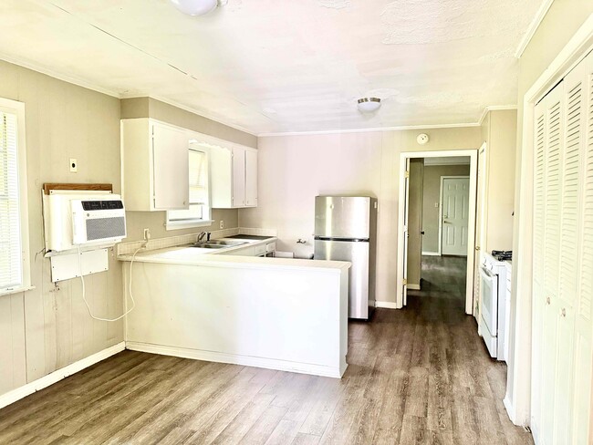 Photo - 2030 Colorado St House