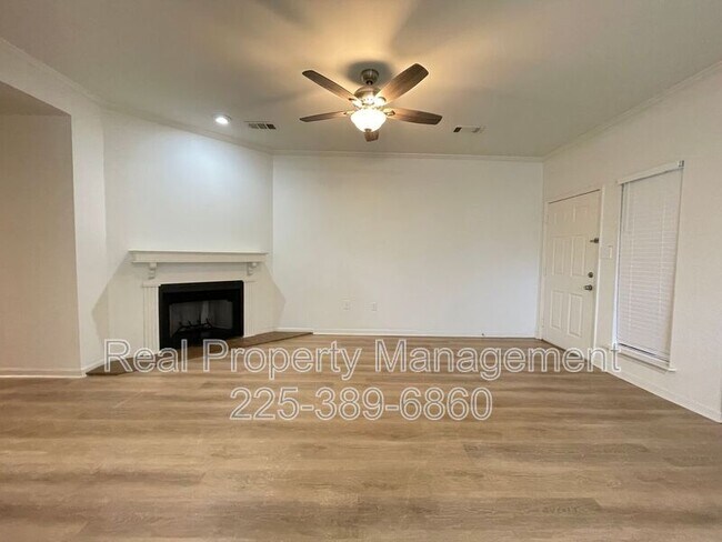Foto del edificio - 5084 Cumberland Cove Dr