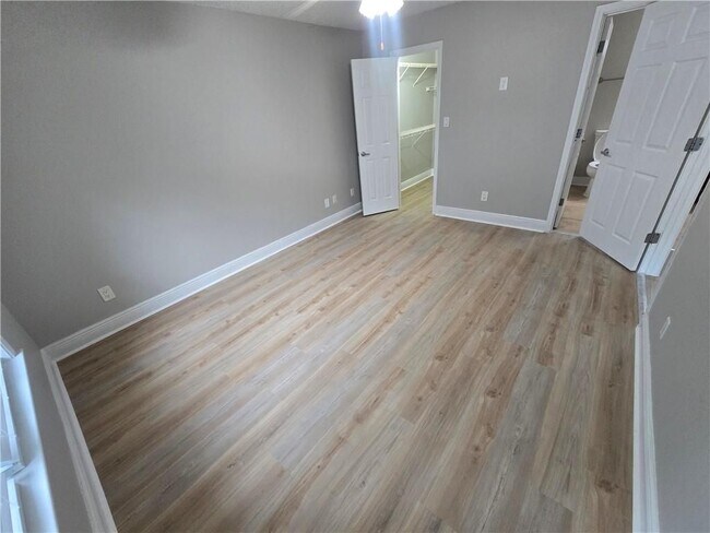 Foto del edificio - 2205 Santa Fe Pkwy