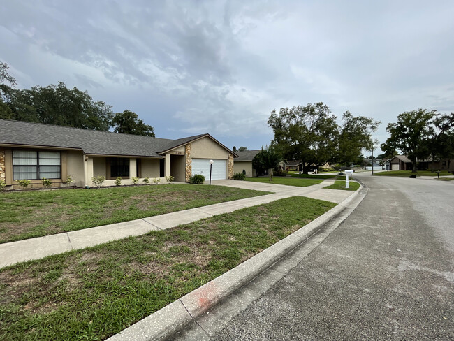 Building Photo - 1523 Elf Stone Ct