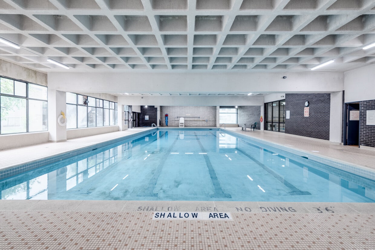 Building Photo - 50 Cordova