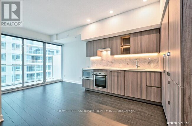 Photo du bâtiment - 19 Bathurst St