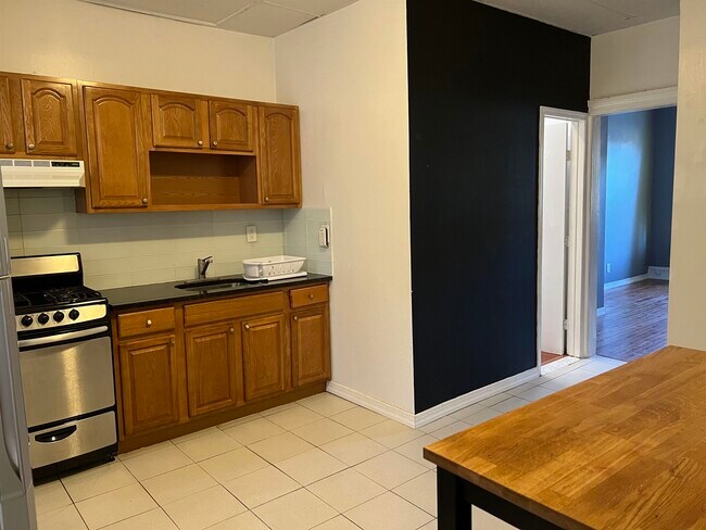 Foto del edificio - 869 Bergen Ave