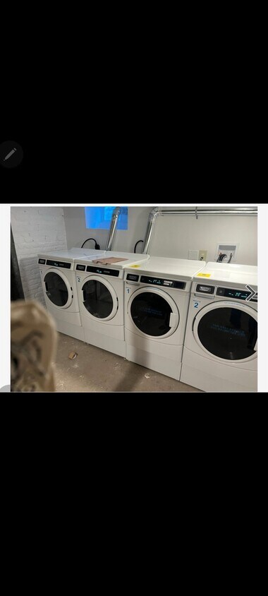 Foto del edificio - 500 HAWTHORN Ave