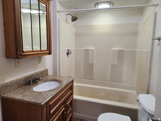 Foto del edificio - 18 Church St