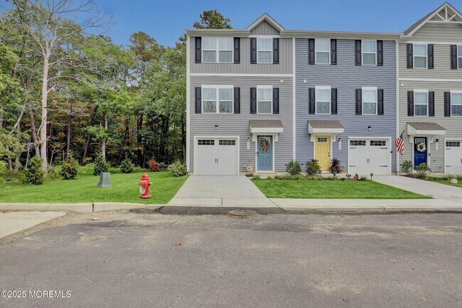 Foto del edificio - 1001 Cyprus Ct