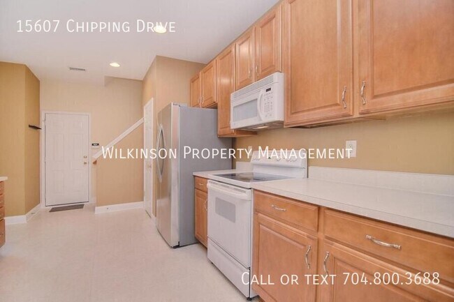 Foto del edificio - 15607 Chipping Dr