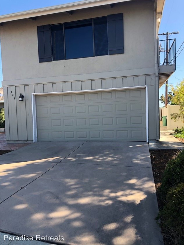 Primary Photo - 4 br, 2 bath House - 324 El Monte Drive