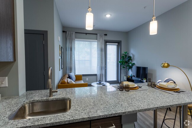 Sola Station Apartments Columbia, SC