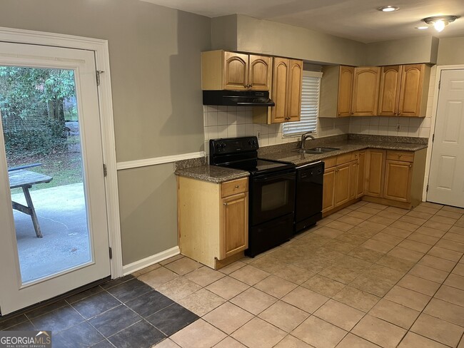 Foto del edificio - 3043 Rollingwood Ln SE