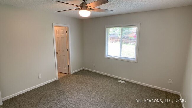 Building Photo - 7720 Bordeaux Drive