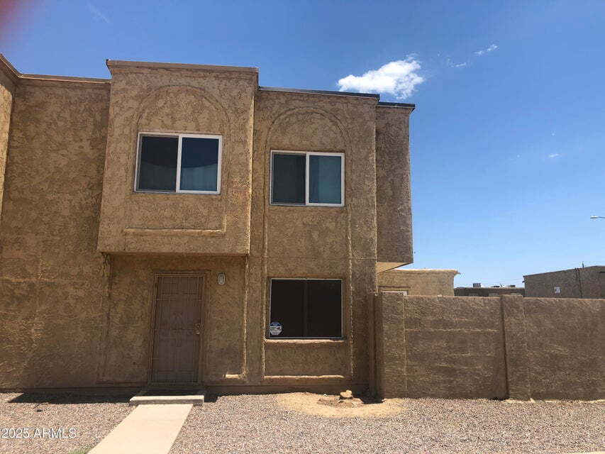 2 Story Townhouse, 3 Bedroom, 1 Bathroom,... - 2 Story Townhouse,  3 Bedroom, 1 Bathroom,...