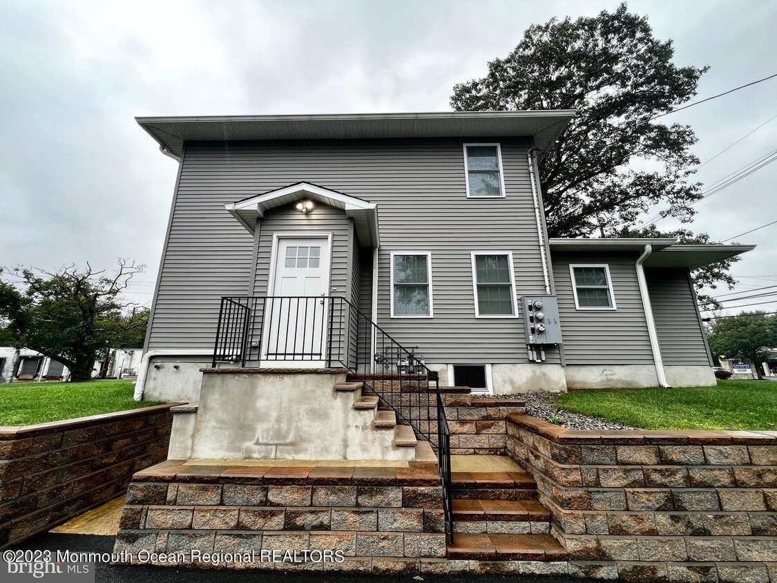 1253 Yardville Allentown Rd Unit 2nd Flr, Allentown, NJ 08501 Room