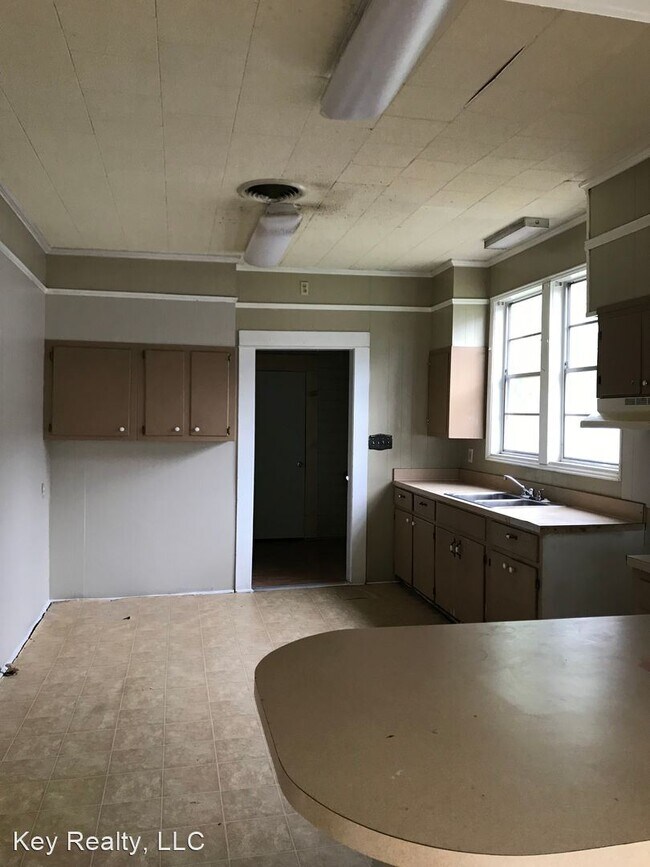 Building Photo - 3 br, 2 bath House - 1842 Thornton Court