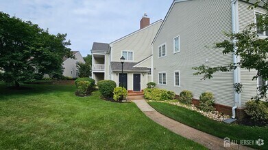 Building Photo - 3 Rutland Ln