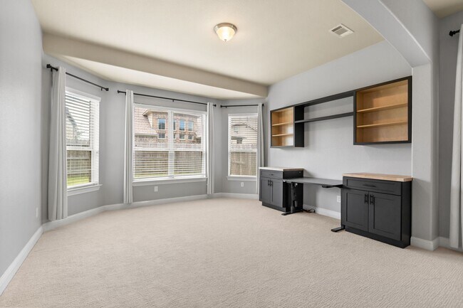 Foto del edificio - 12426 Cumberland Dr