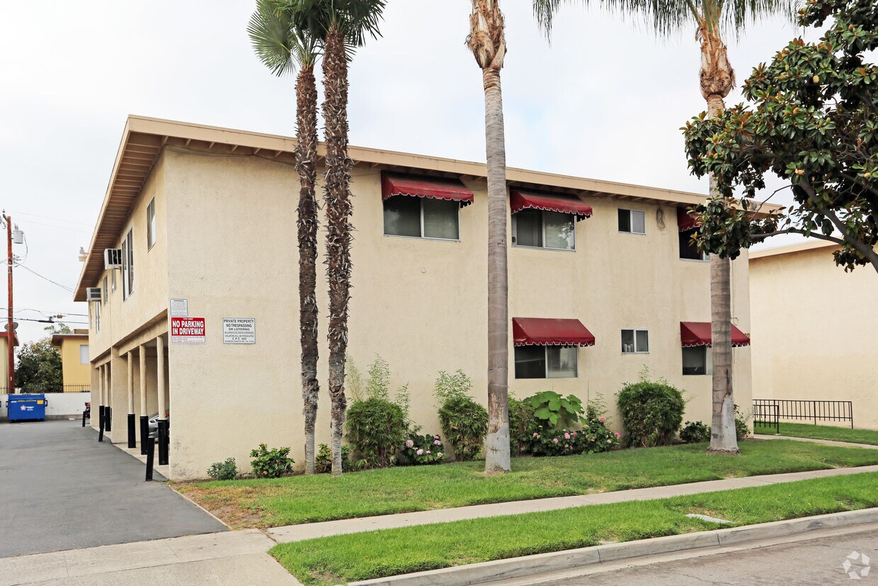 Foto del edificio - 12562 Sunswept Ave
