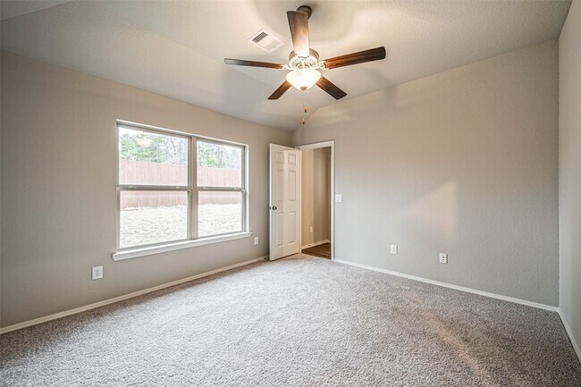 Foto del edificio - 1903 Brushy Cedar Ct