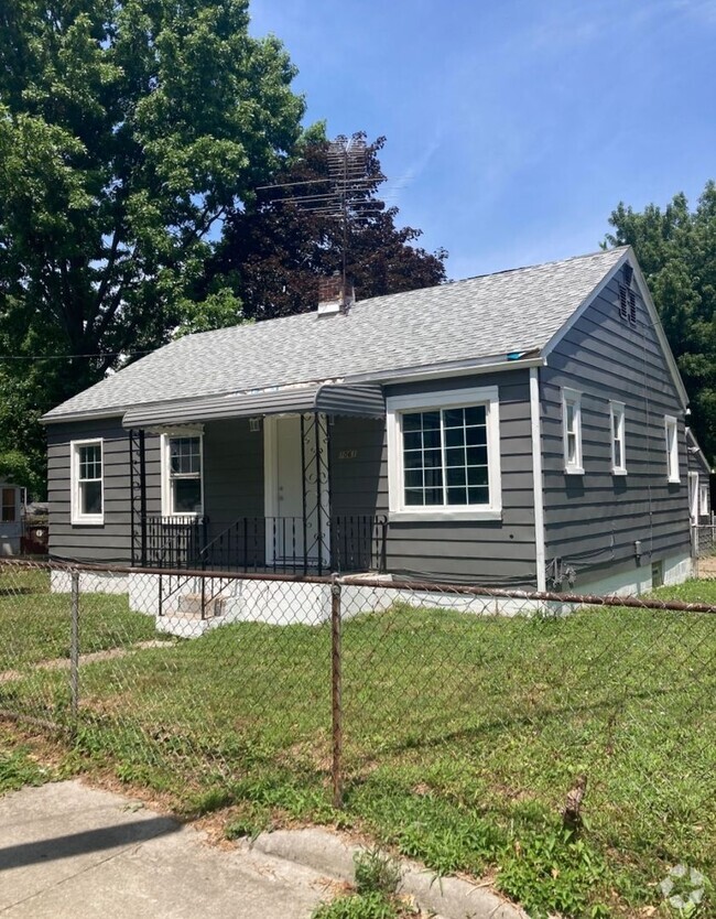 Building Photo - 1061 Stroman Ave