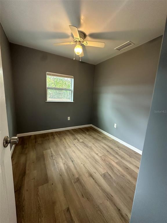 Foto del edificio - 655 NE Waldo Rd