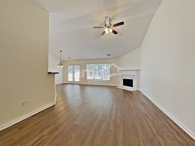 Foto del edificio - 80 Horizon Hill