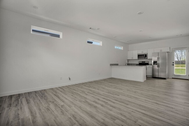 Building Photo - BRAND NEW 2 BR 2 BA Near Walmart HQ!