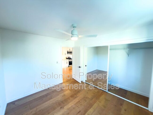 Foto del edificio - 3302 Avenida De Loyola