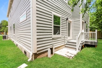 Building Photo - 7321 Conley St