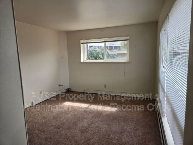 Foto del edificio - 2356 Alki Ave SW