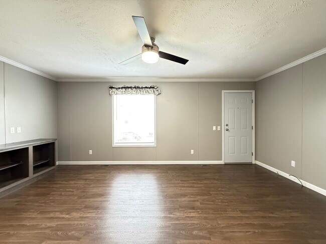 Foto del edificio - 38079 Orleans St