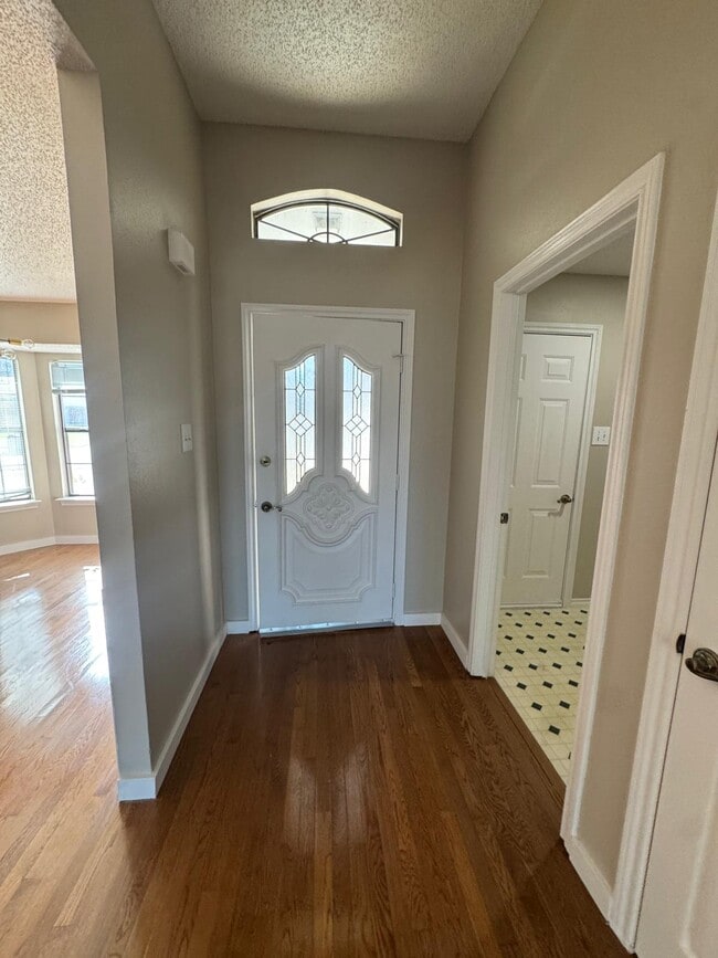 Foto del edificio - 1511 Garrison St