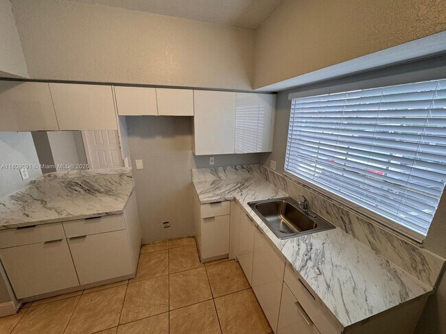 Building Photo - 2061 NW 96th Terrace