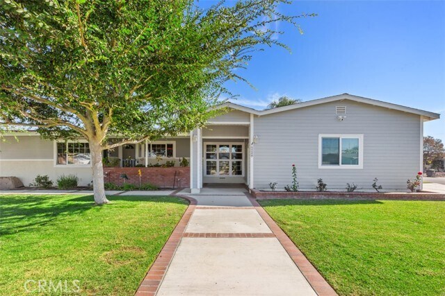 Building Photo - 11172 S Dallas Dr