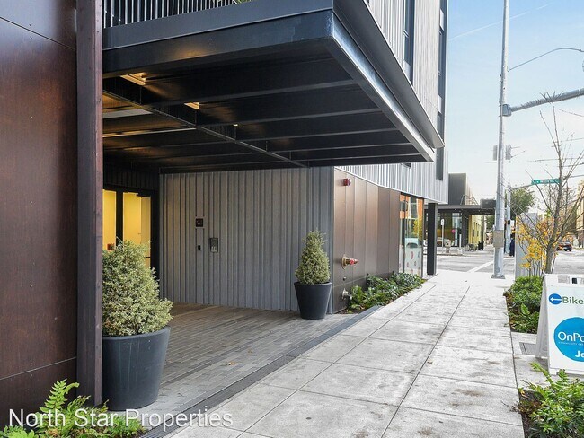 Foto del edificio - 2 br, 2 bath House - 12 NE Fremont St Unit 5E