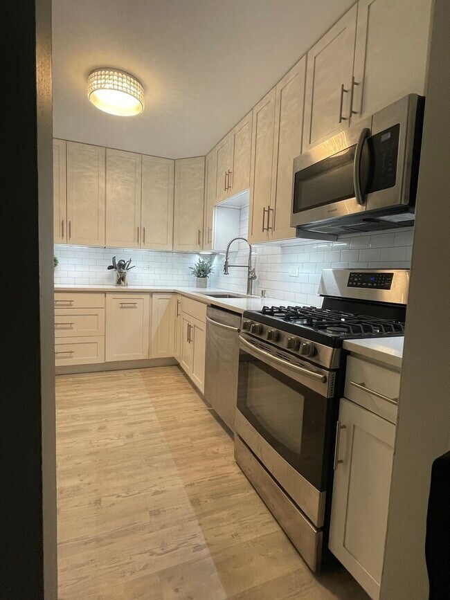 Foto del edificio - 4731 St Joseph Creek Rd