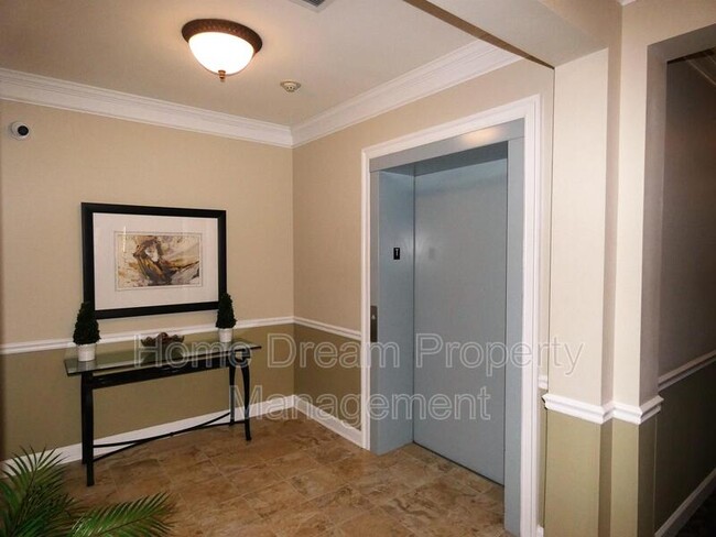 Building Photo - 701 Cobblestone Blvd