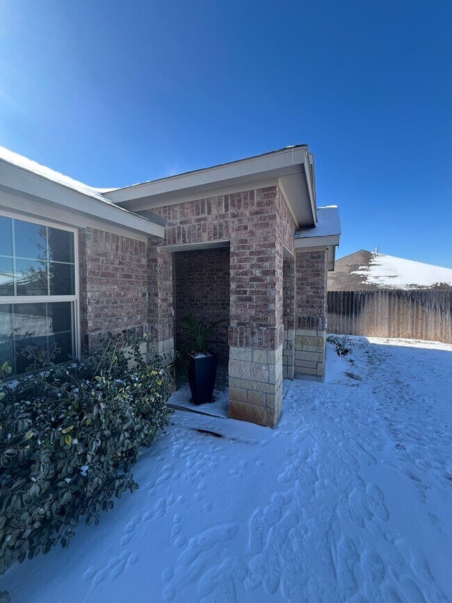 Foto del edificio - 7600 Silver Crk Ct