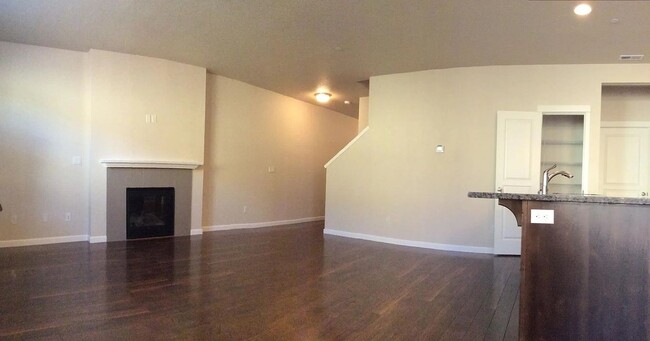 Foto del edificio - Amazing 3 bedroom home