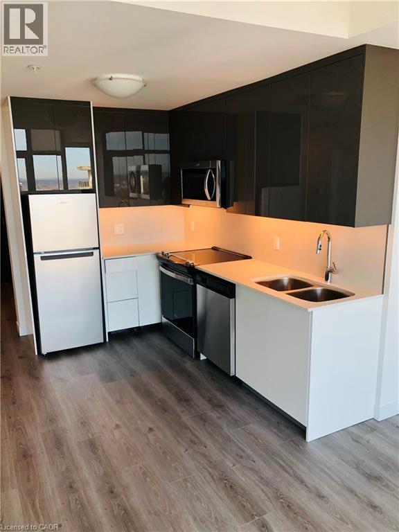 Building Photo - 60 Frederick St