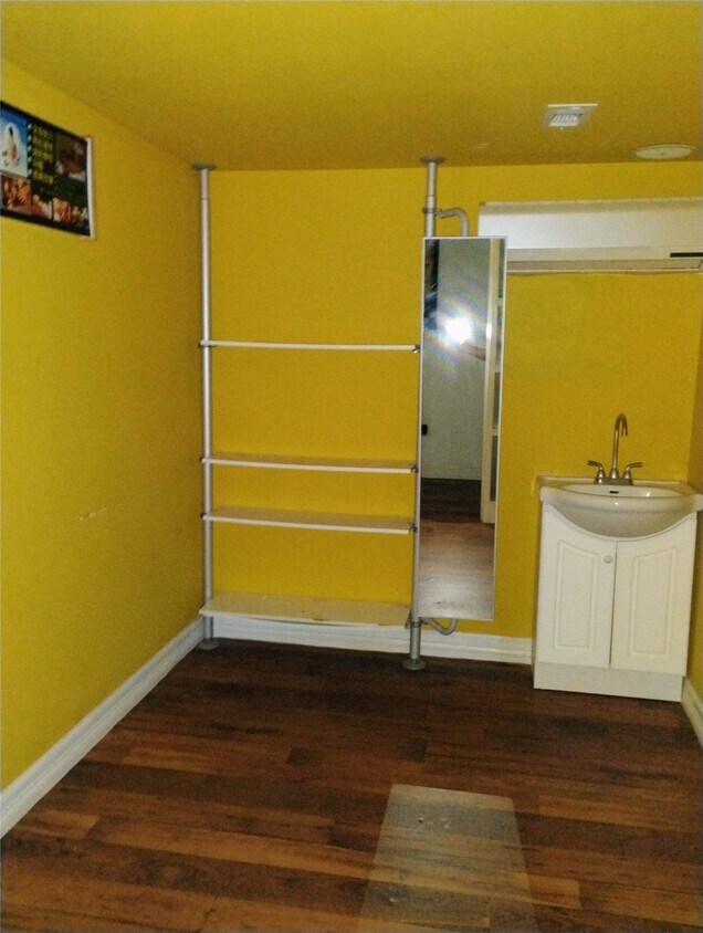 Foto del edificio - 9788 Clarewood Dr