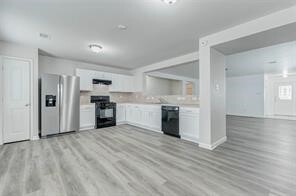 Foto del edificio - 7027 Parkford Meadow Dr