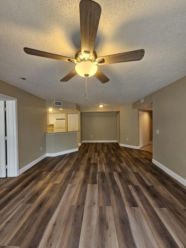 Foto principal - 4177 N Haverhill Rd