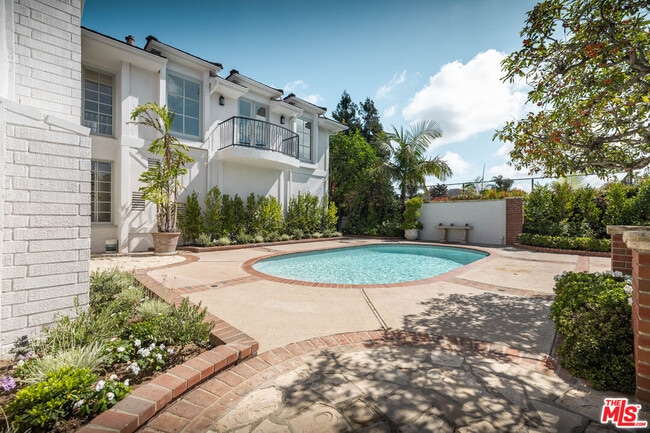 Foto del edificio - 2627 Wallingford Dr